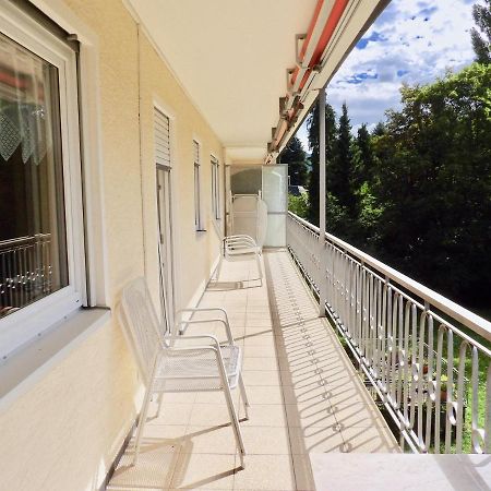 Moderne Ferienwohnung Nahe Swr Und Golfplatz Baden-Baden Exteriör bild