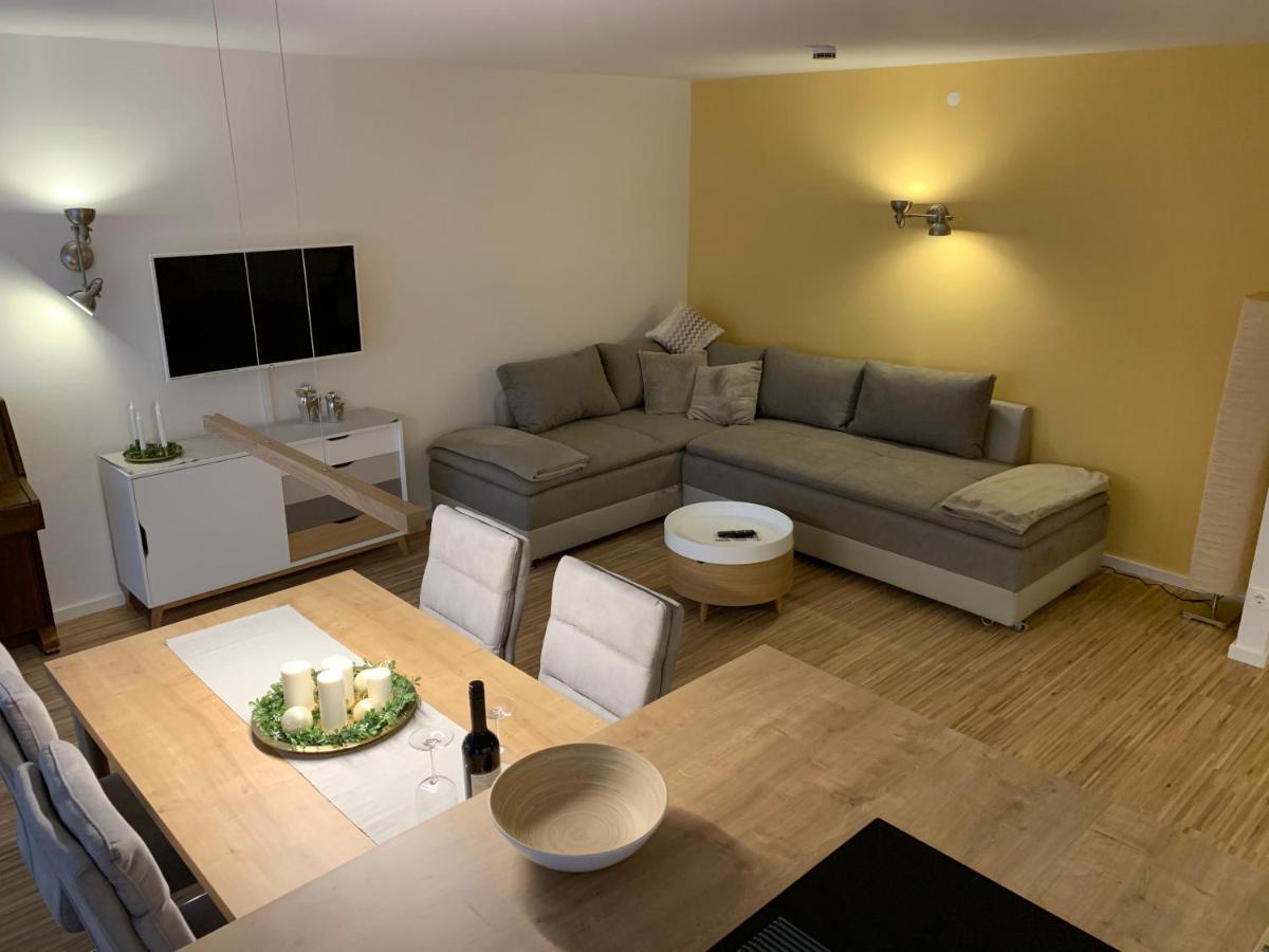 Moderne Ferienwohnung Nahe Swr Und Golfplatz Baden-Baden Exteriör bild
